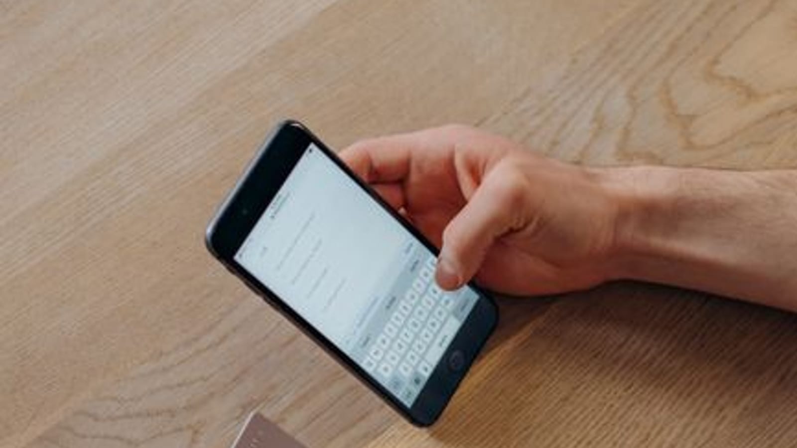 How to Integrate Payments Into Your Mobile App