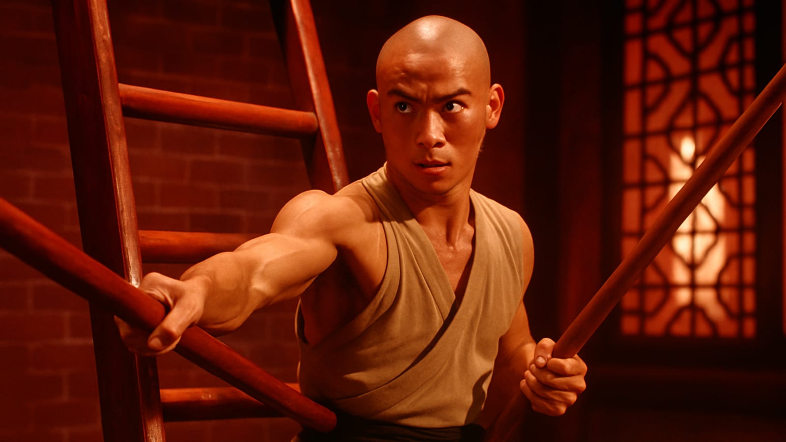 Fight Breakdown: The Ladder Sequence in The 36th Chamber of Shaolin and What Gordon Liu Was Actually Doing